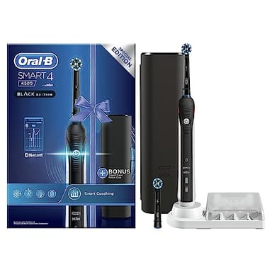 Oral-B Smart 4 4500 CrossAction Spazzolino Elettrico Ricaricabile, 1 Manico Nero Connesso, 3 Modalità Tra Cui Sbiancante e Denti Sensibili, 2 Testine, Custodia da Viaggio Premium